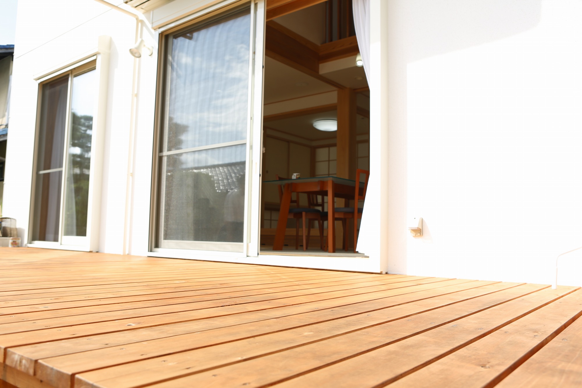 ウッドデッキ