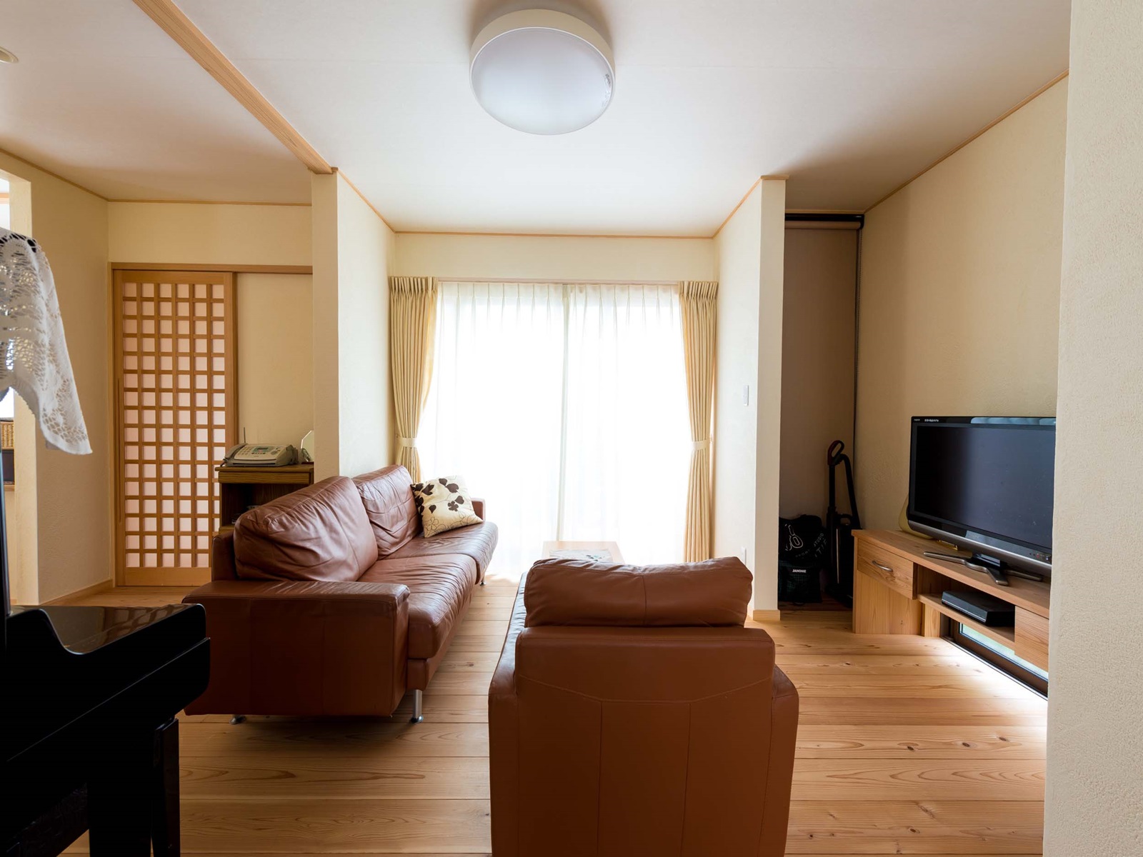 リビング　和室から